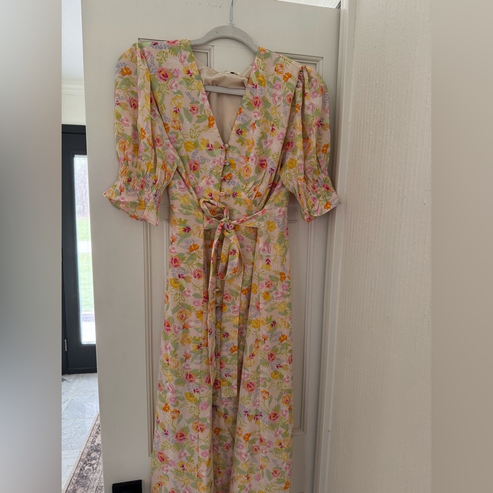 Floral V-Neck Dress with Puff Sleeves